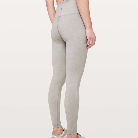 ISO: Lululemon wunder under- french clay colored